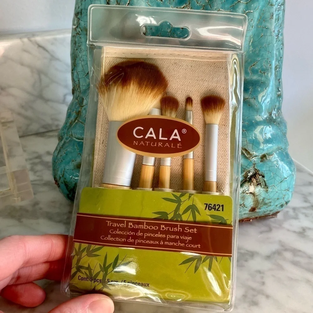 Cala Naturale New Travel Bamboo 5 Piece Brush Set NWT